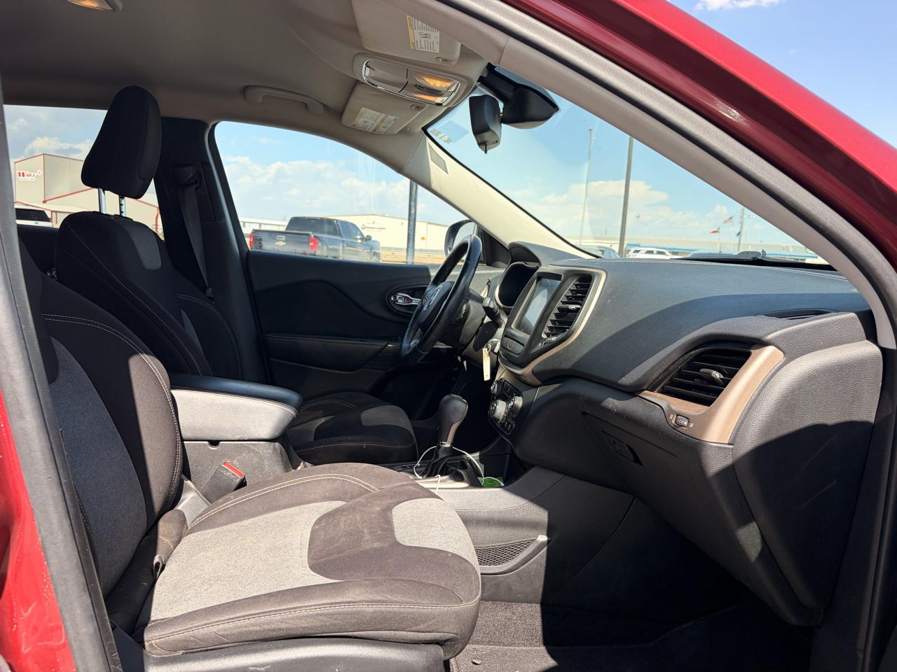 Jeep Cherokee FWD 4dr Latitude 2014