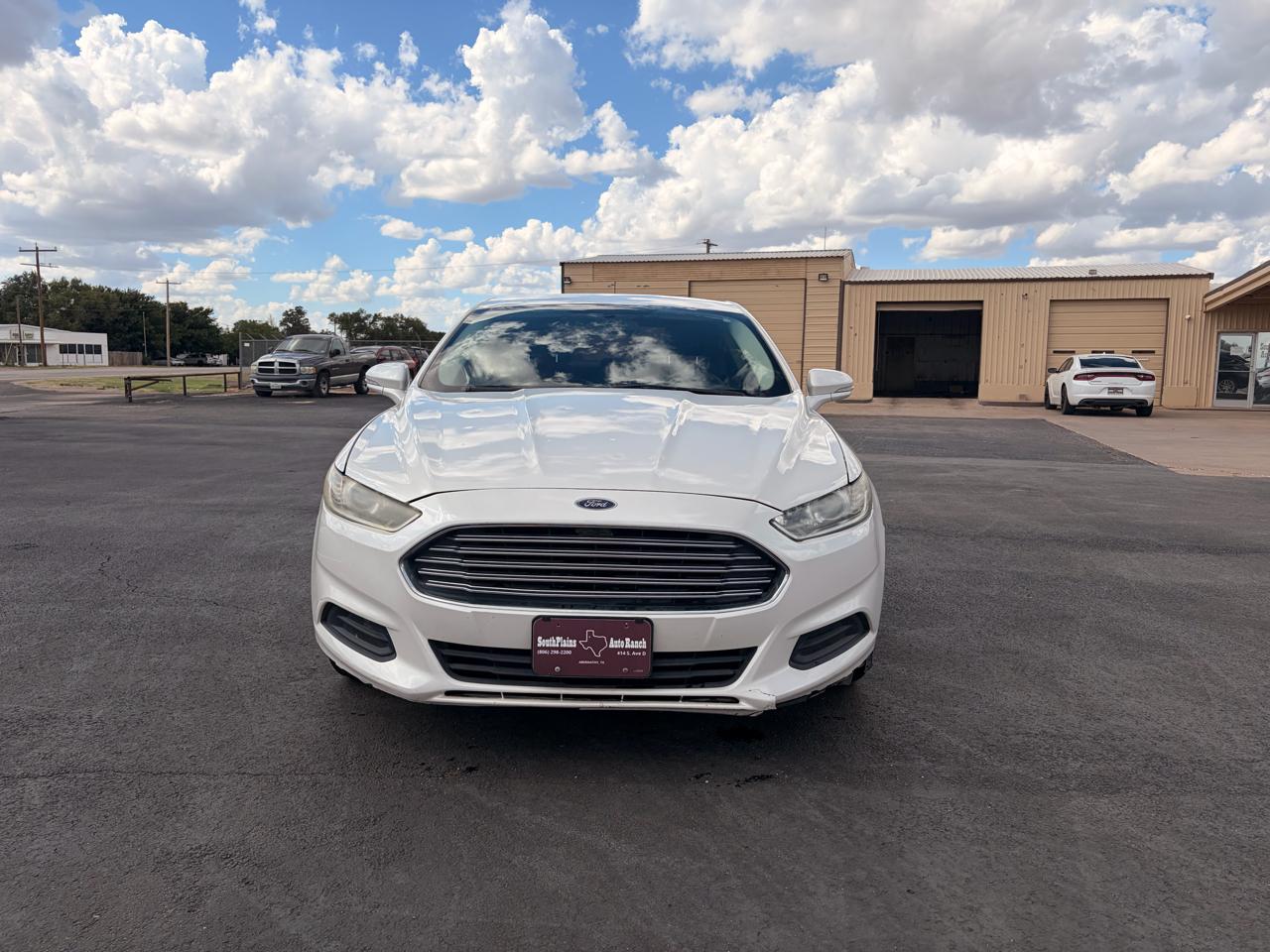 Ford Fusion 4dr Sdn SE FWD 2015