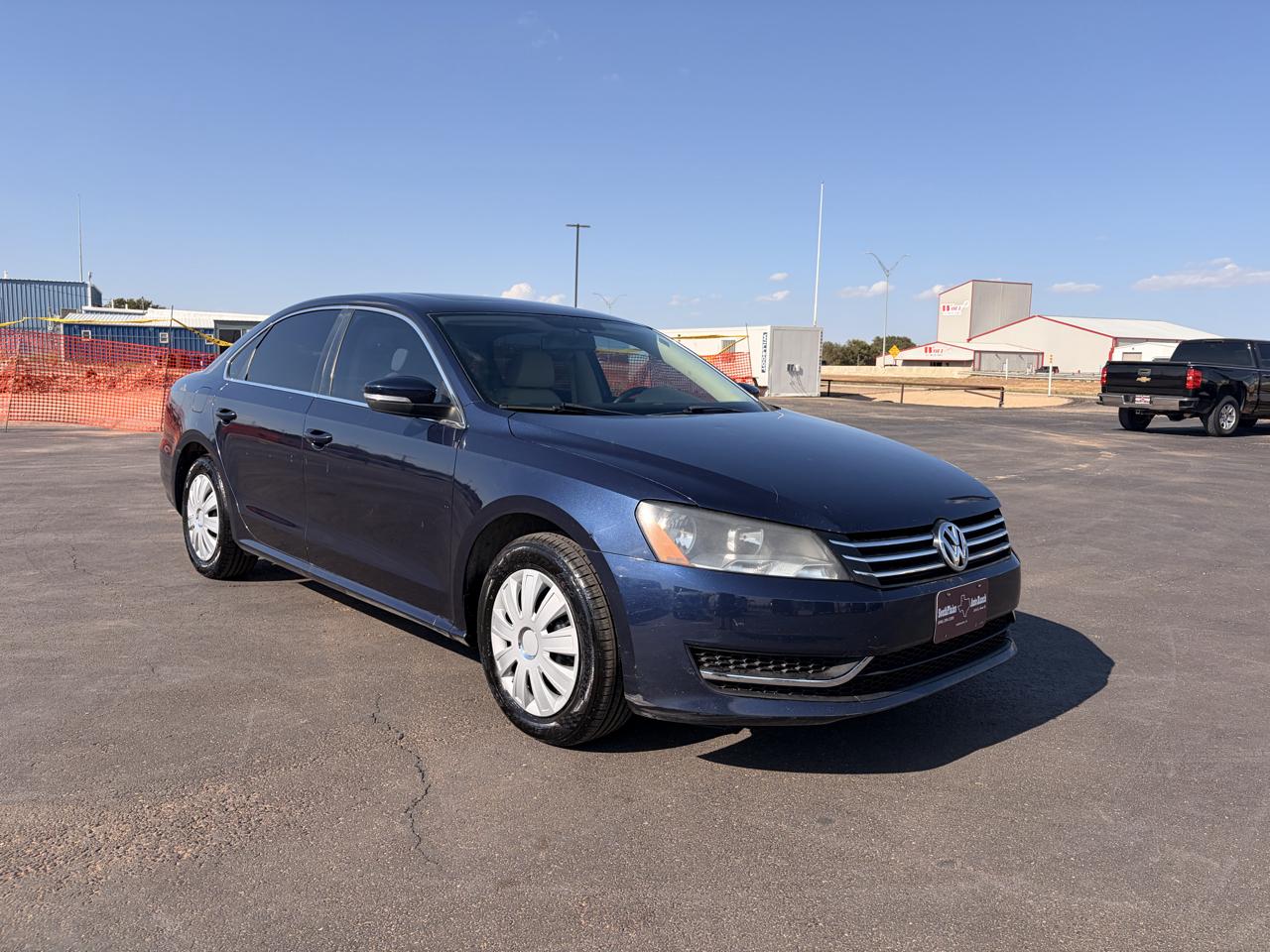 Volkswagen Passat 4dr Sdn 2.0L Manual TDI SE 2013