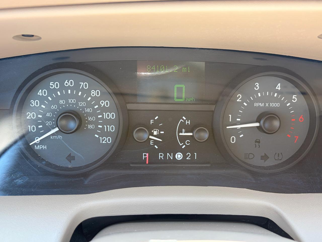 Mercury Grand Marquis 4dr Sdn LS Premium 2006