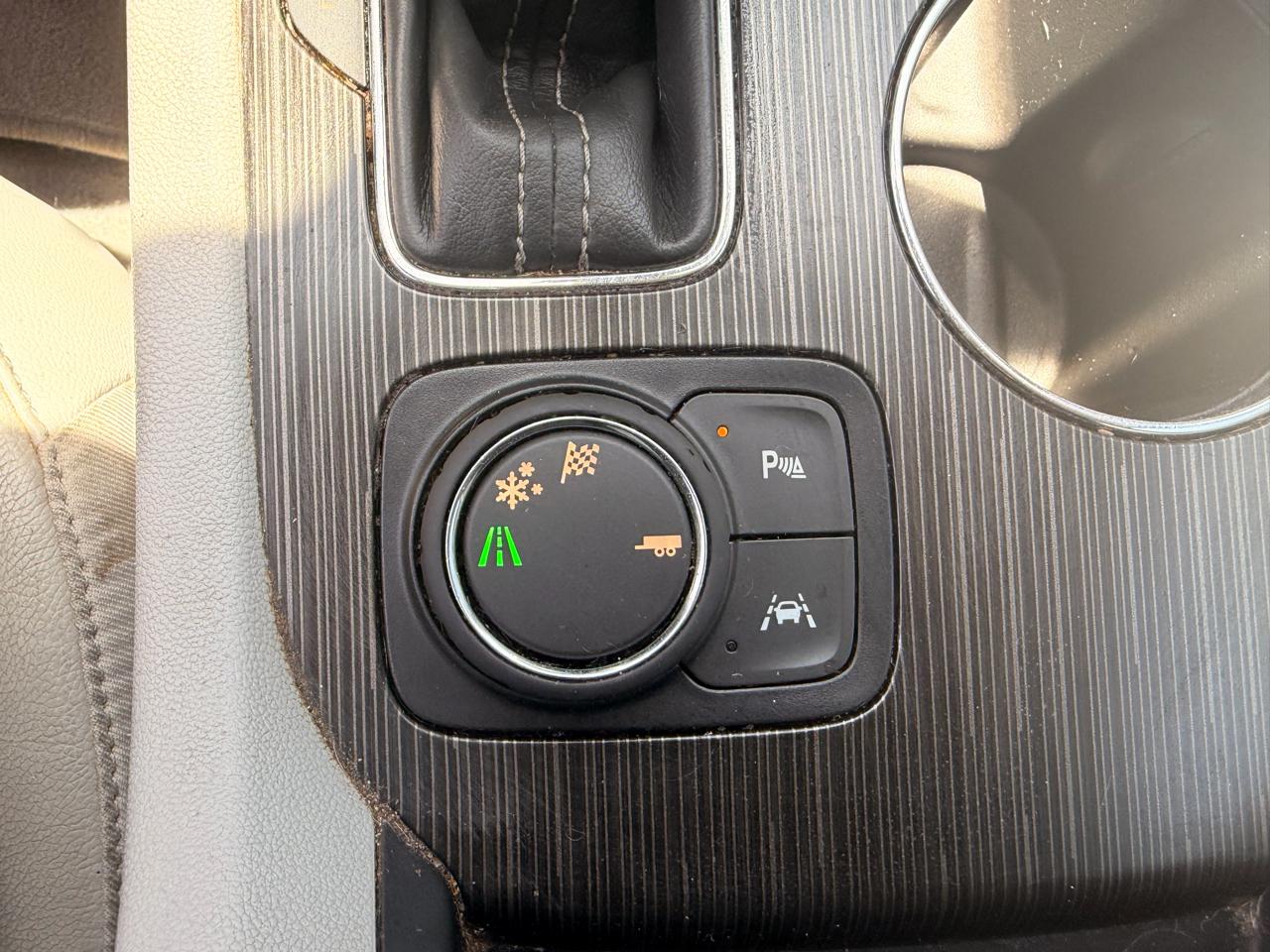 GMC Acadia FWD 4dr SLT w/SLT-2 2017