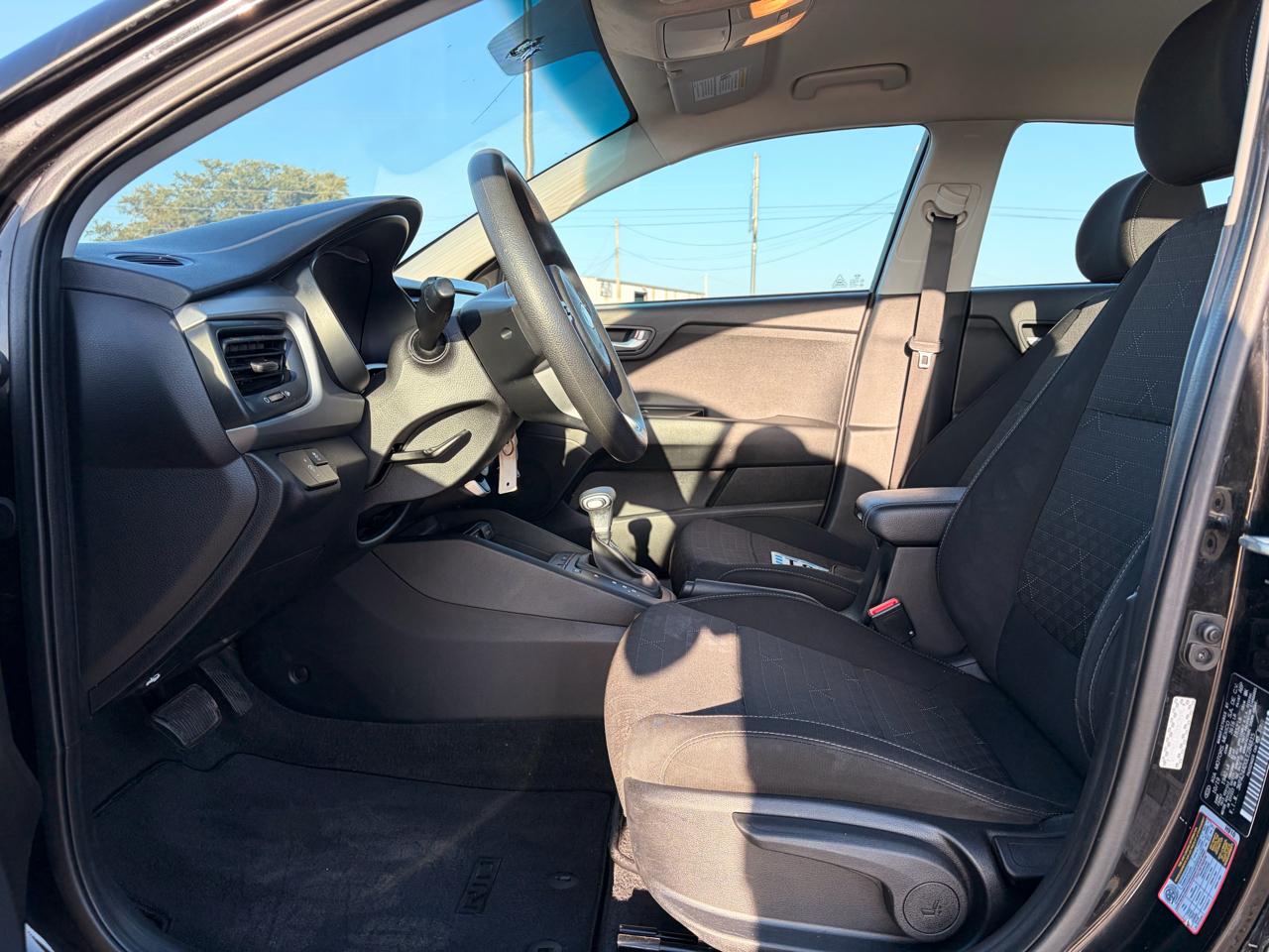 Kia Rio S IVT 2020