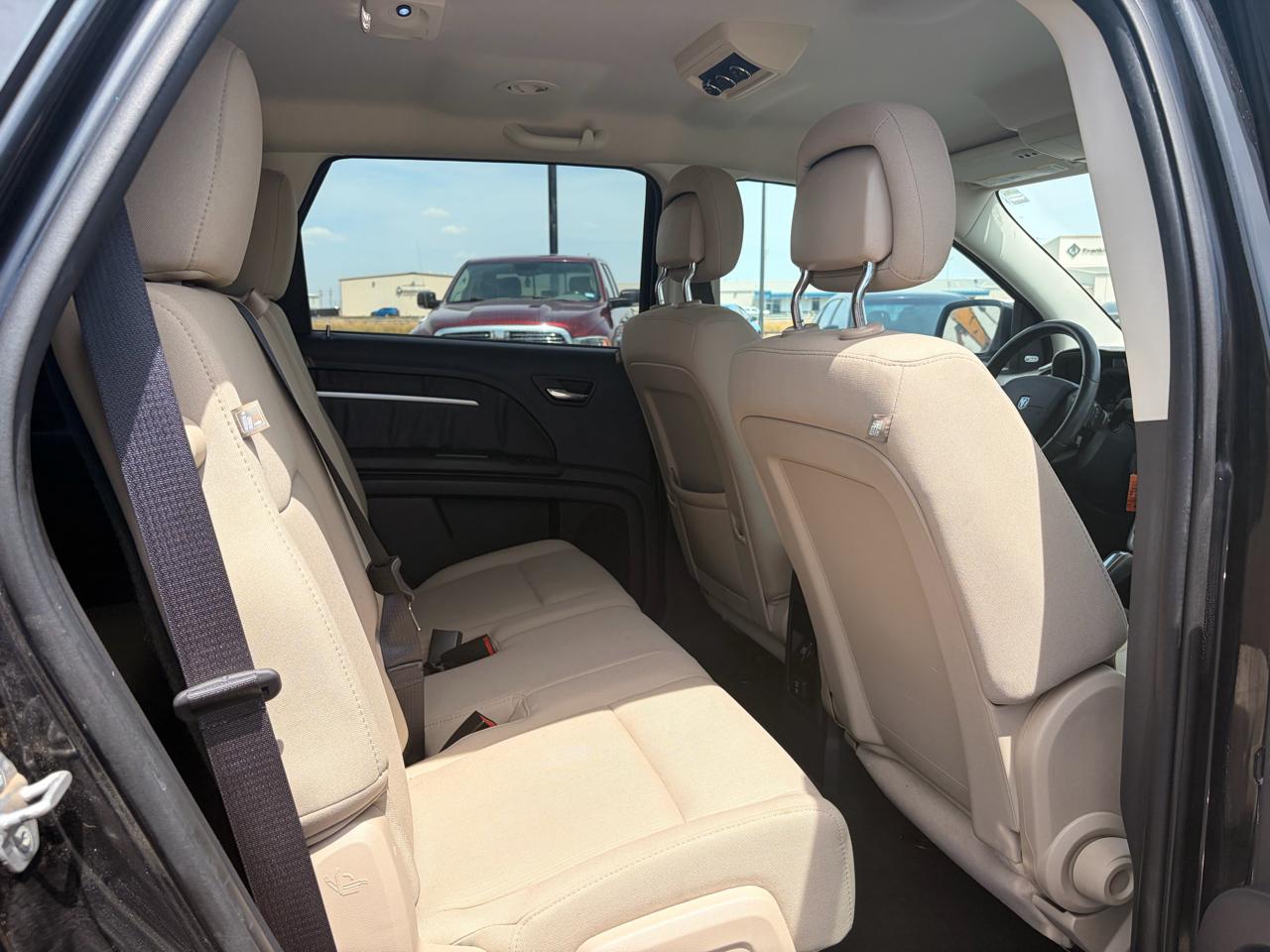 Dodge Journey FWD 4dr SXT 2010