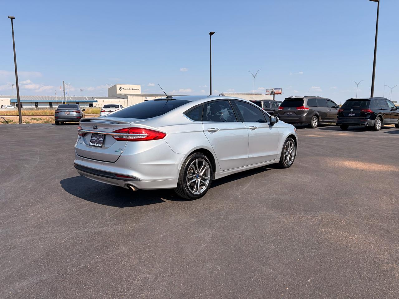 Ford Fusion SE FWD 2017