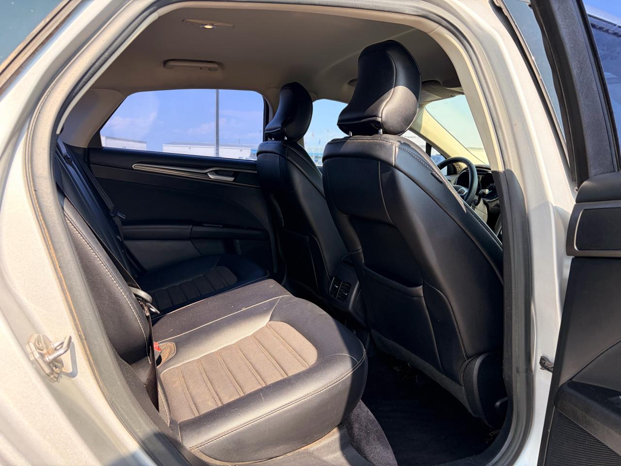 Ford Fusion SE FWD 2017