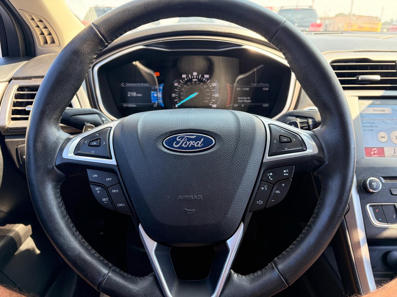 Ford Fusion SE FWD 2017