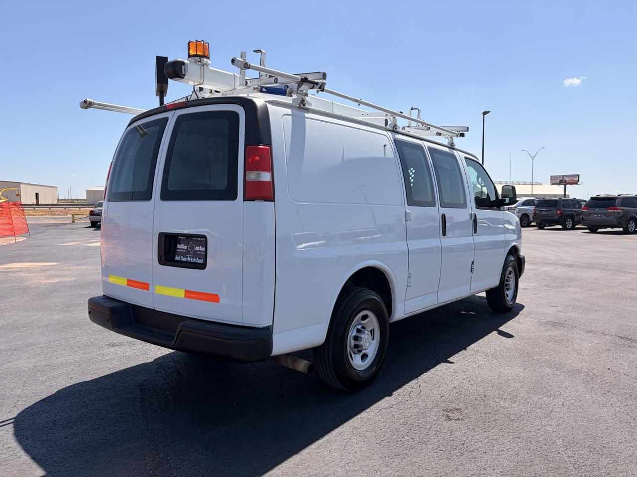 Chevrolet Express Cargo Van RWD 2500 135" 2015
