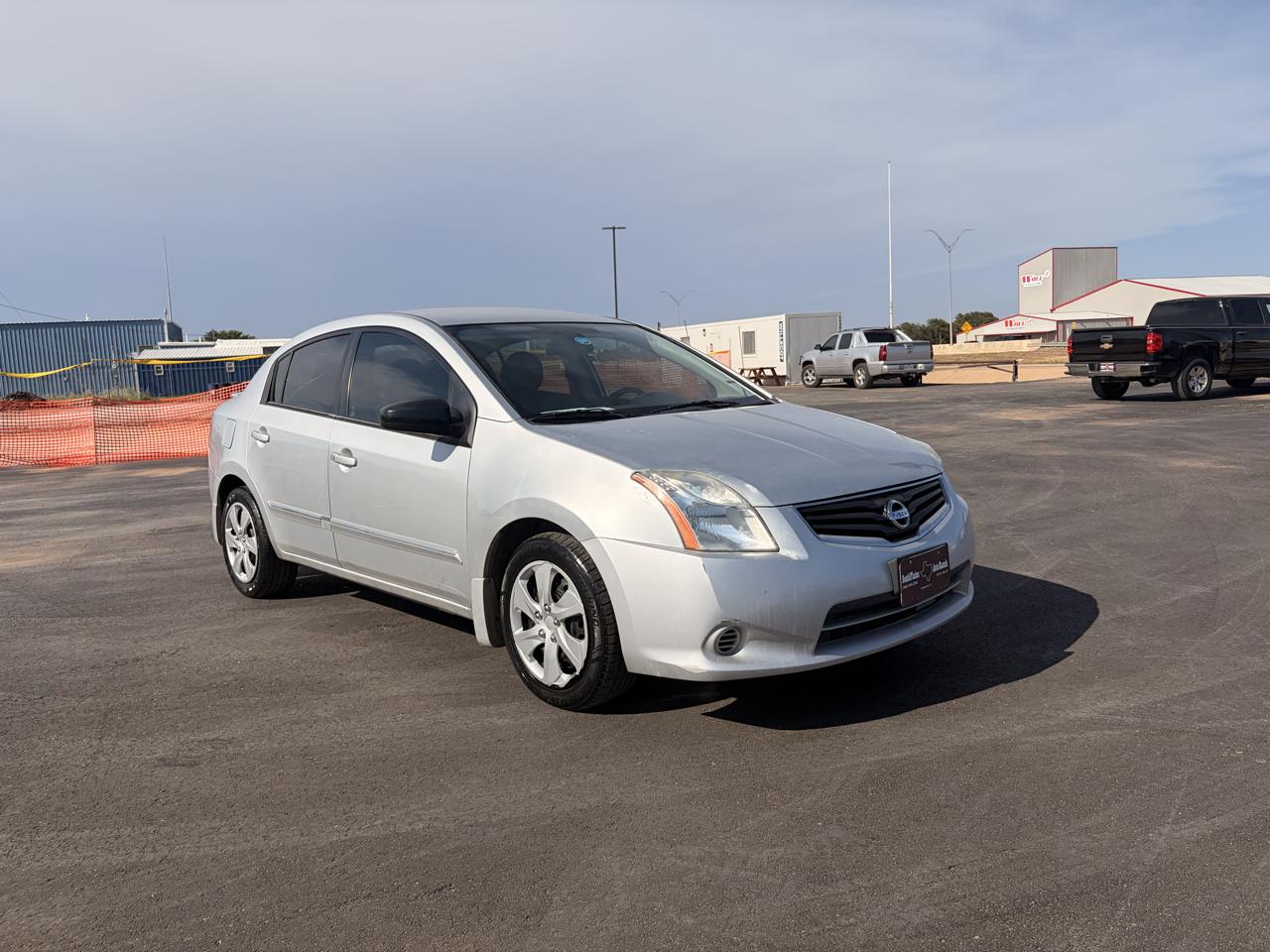 Nissan Sentra 4dr Sdn I4 CVT 2.0 S 2012
