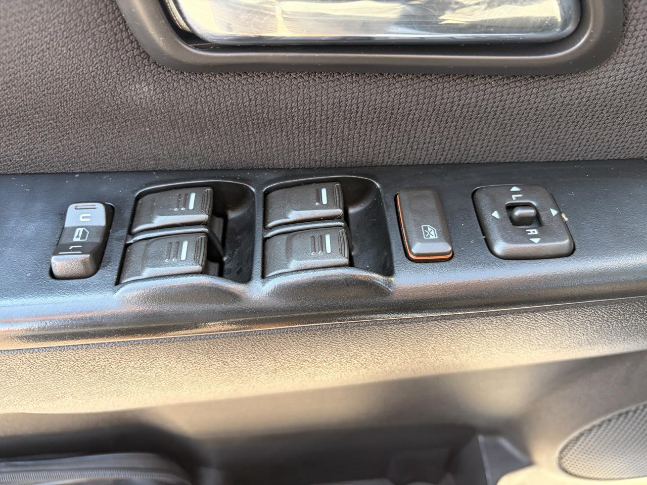 Chevrolet Colorado 2WD Crew Cab LT w/1LT 2012