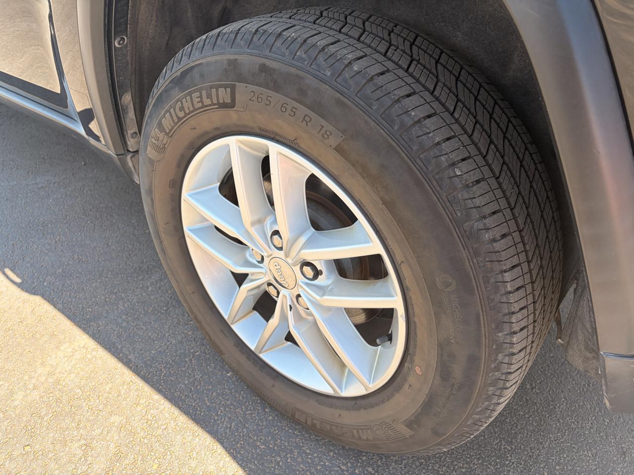 Jeep Grand Cherokee Laredo E 4x4 *Ltd Avail* 2018