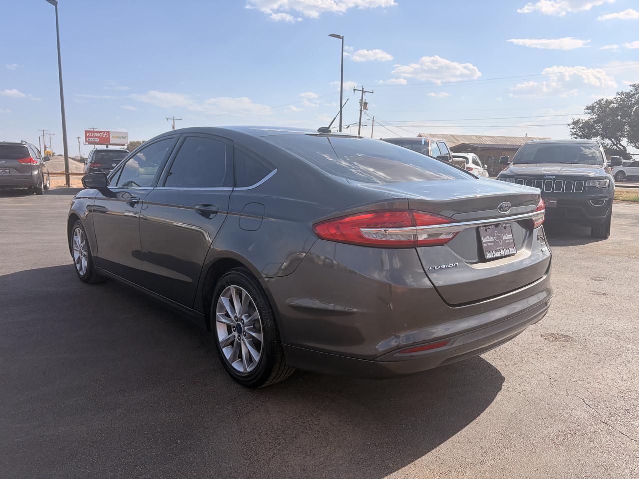 Ford Fusion SE FWD 2017