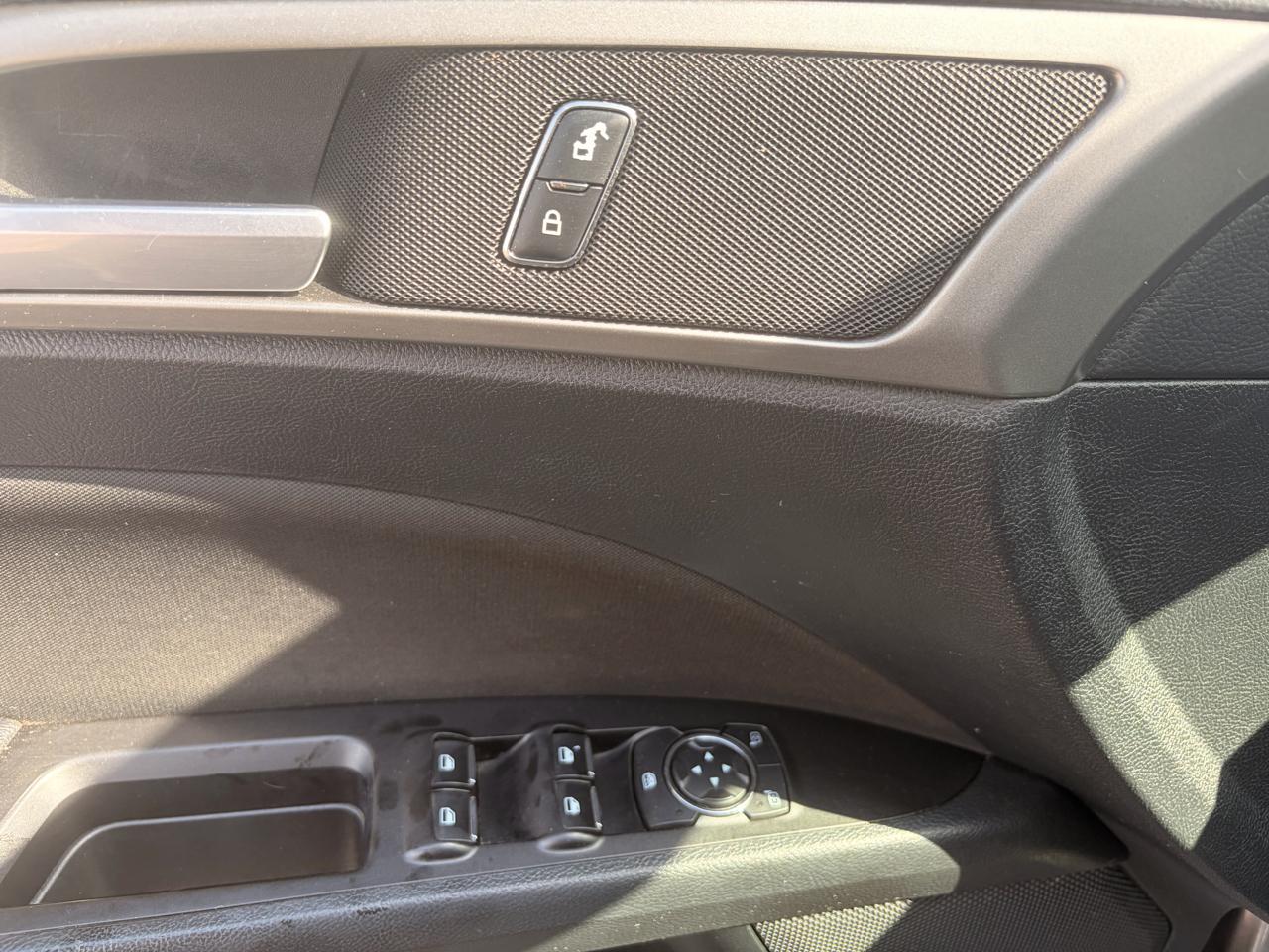 Ford Fusion SE FWD 2017