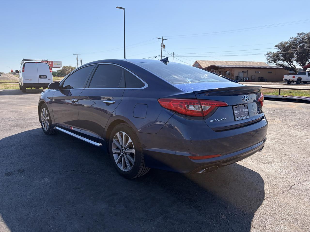 Hyundai Sonata 4dr Sdn 2.4L Limited 2016