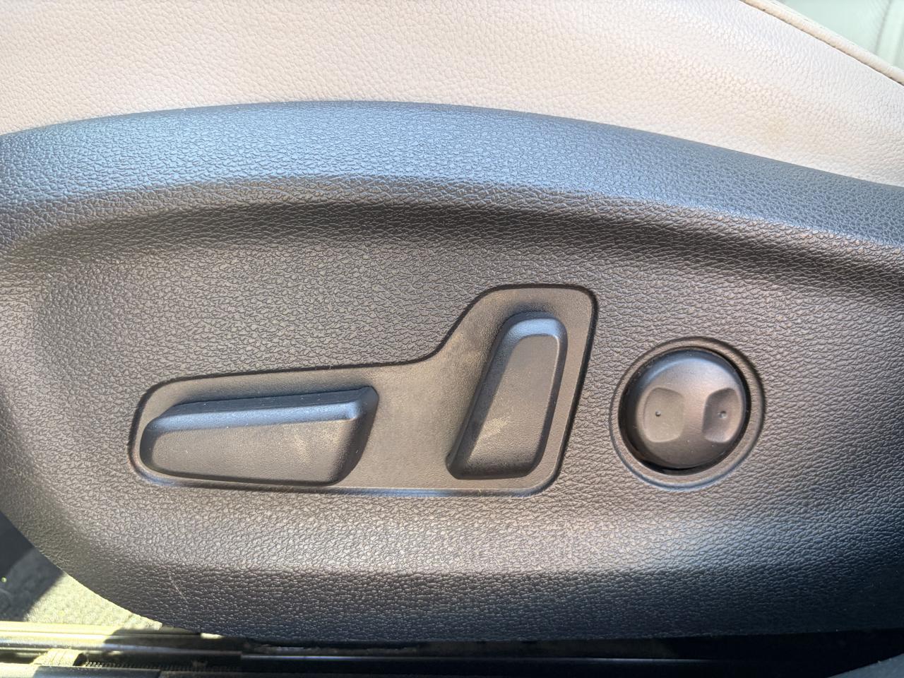 Hyundai Sonata 4dr Sdn 2.4L Limited 2016