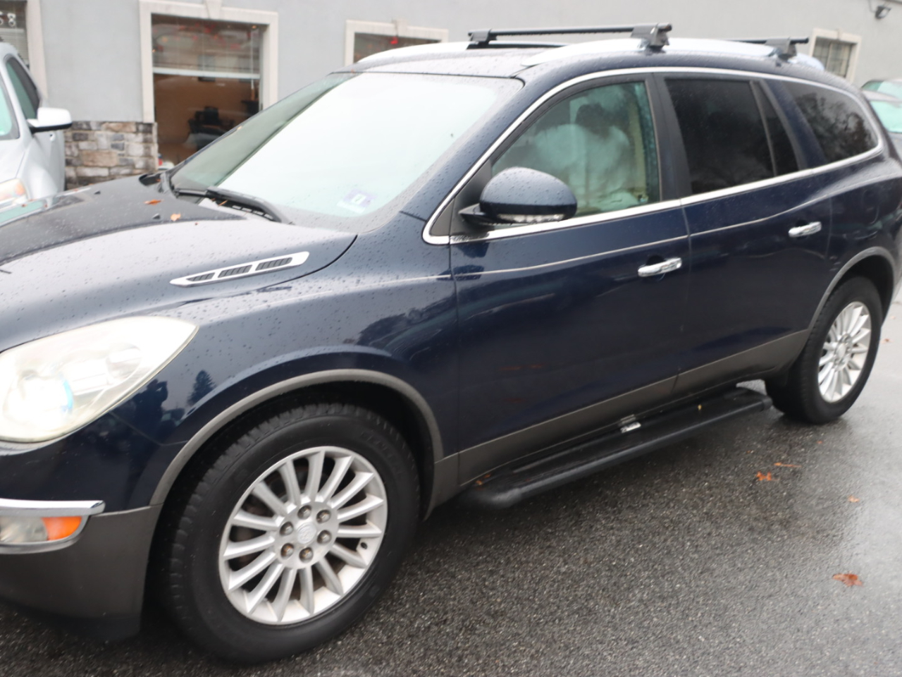 Buick Enclave CXL-1 AWD 2011 Buick Enclave CXL-1 AWD 2011