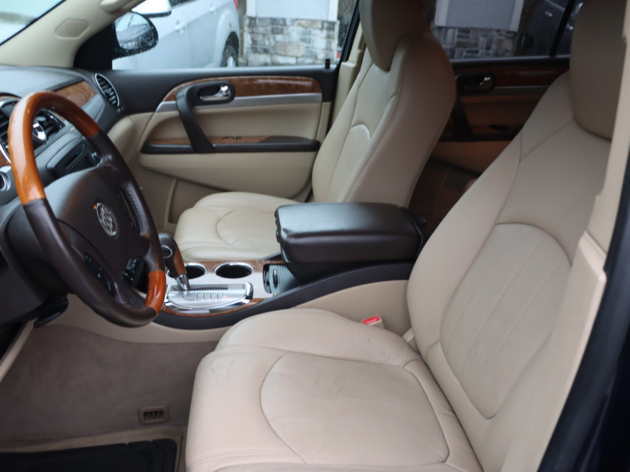 Buick Enclave CXL-1 AWD 2011 Buick Enclave CXL-1 AWD 2011