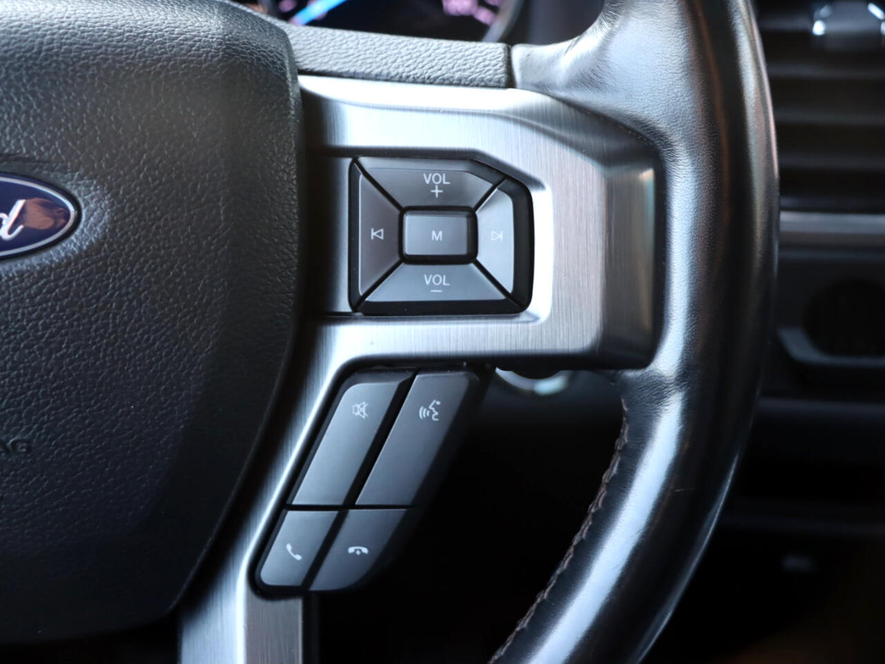 Ford Expedition Platinum 4WD 2019