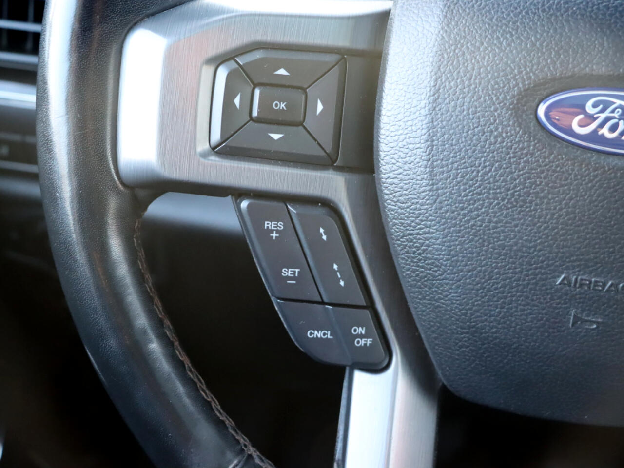 Ford Expedition Platinum 4WD 2019