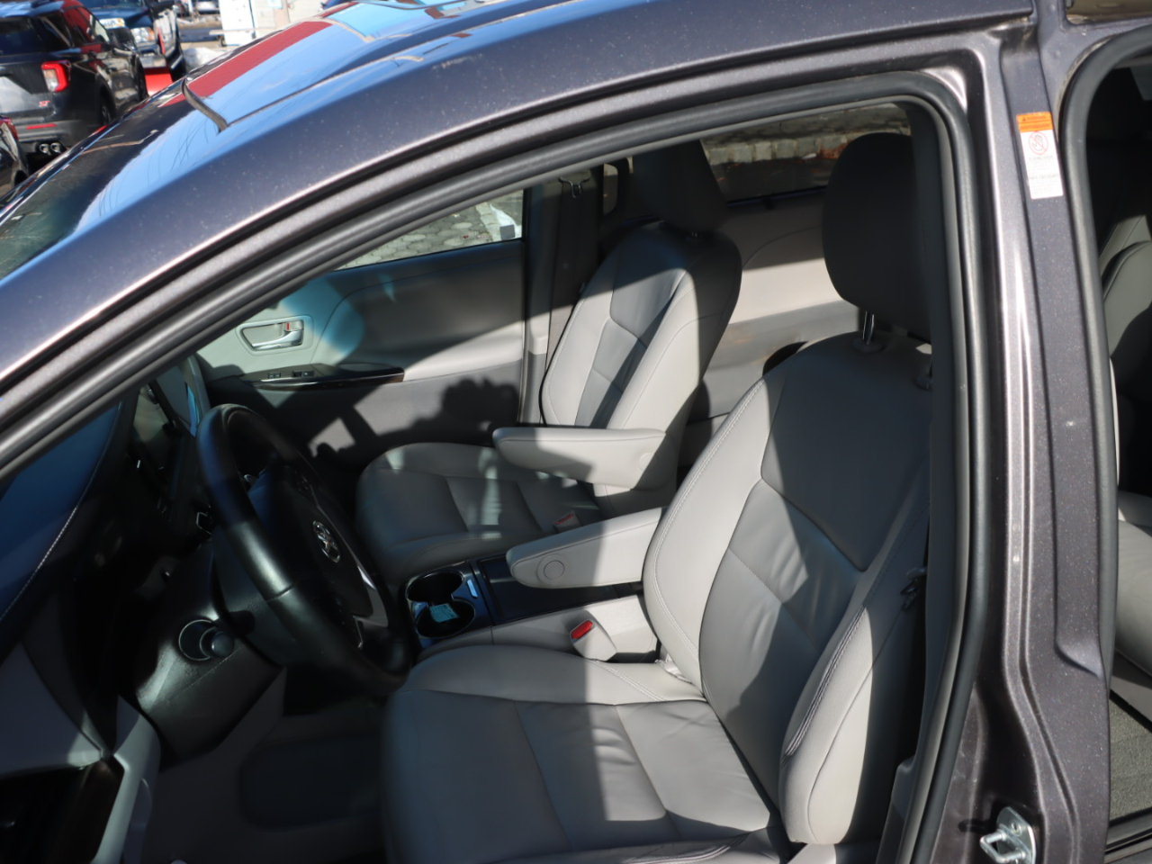 Toyota Sienna Limited AWD 7-Passenger V6 2015