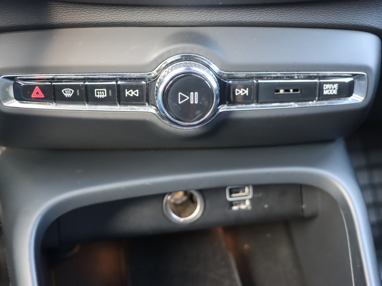 Volvo XC40 T5 R-Design AWD 2021