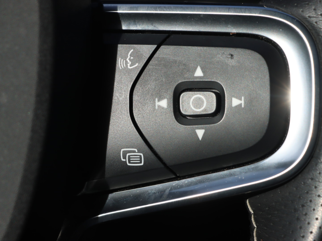 Volvo XC40 T5 R-Design AWD 2021