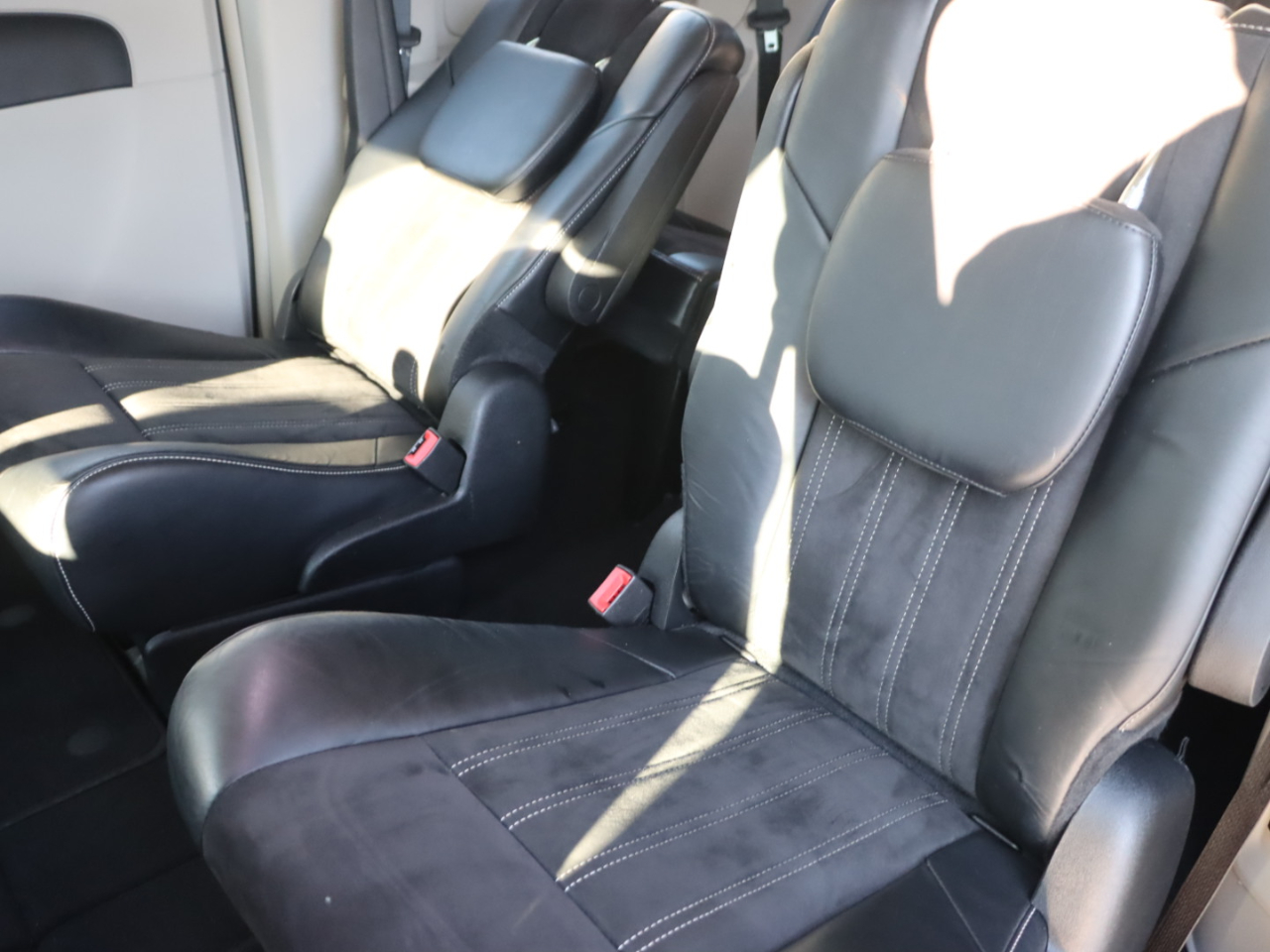 Chrysler Town & Country Touring-L 2014