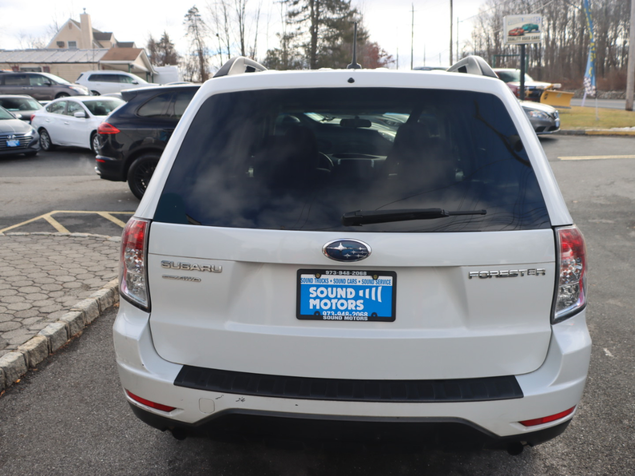 Subaru Forester 2.5X Premium 2011