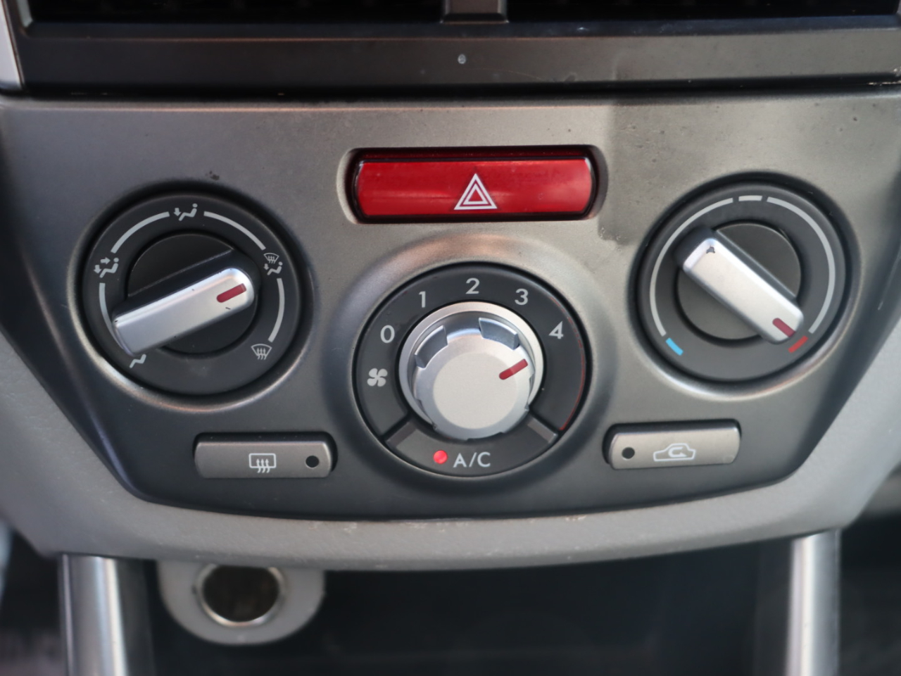 Subaru Forester 2.5X Premium 2011