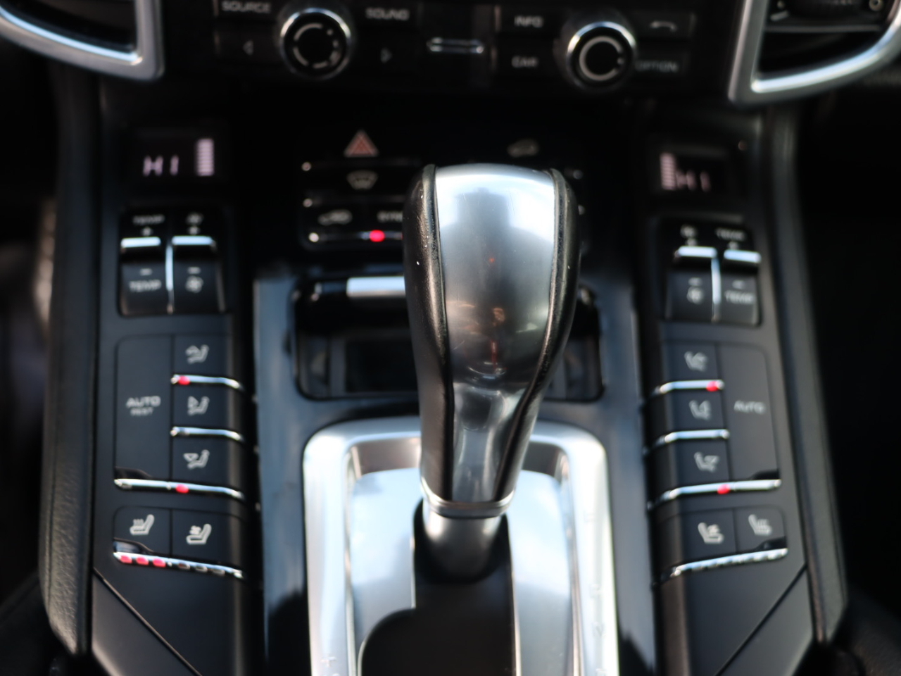 Porsche Cayenne Base 2016