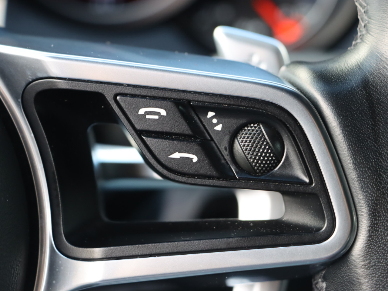 Porsche Cayenne Base 2016