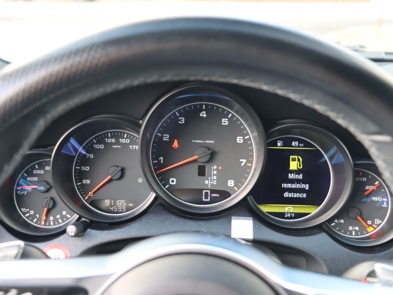 Porsche Cayenne Base 2016