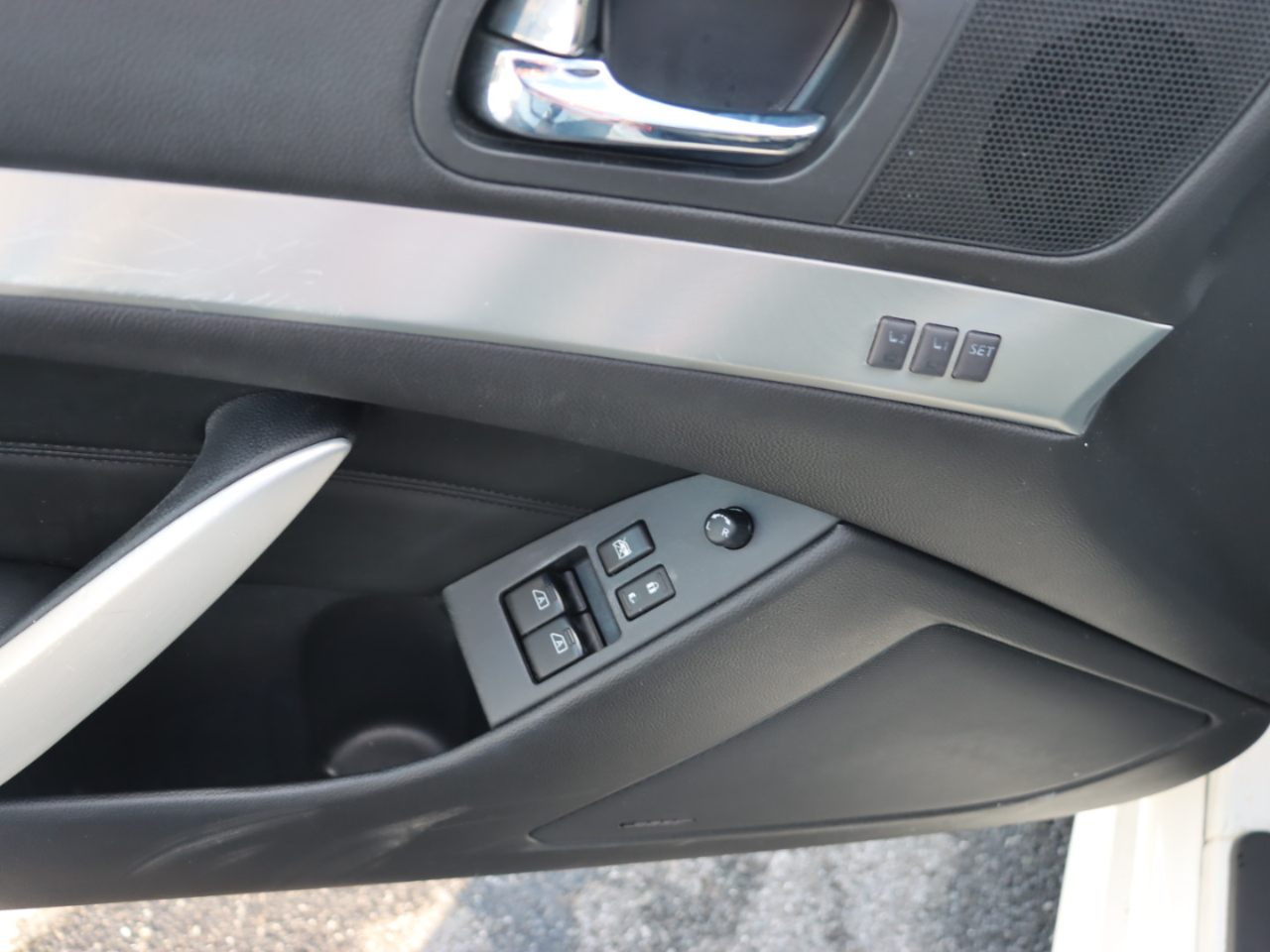 Infiniti Q60 Coupe AWD 2014