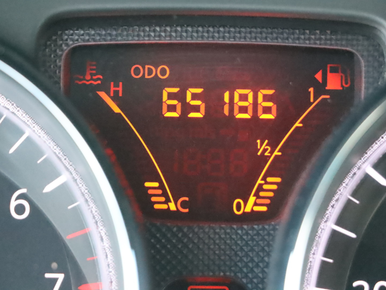 Nissan Versa Note S 2014