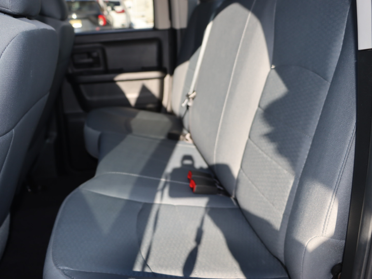 RAM 1500 Tradesman Quad Cab 4WD 2017