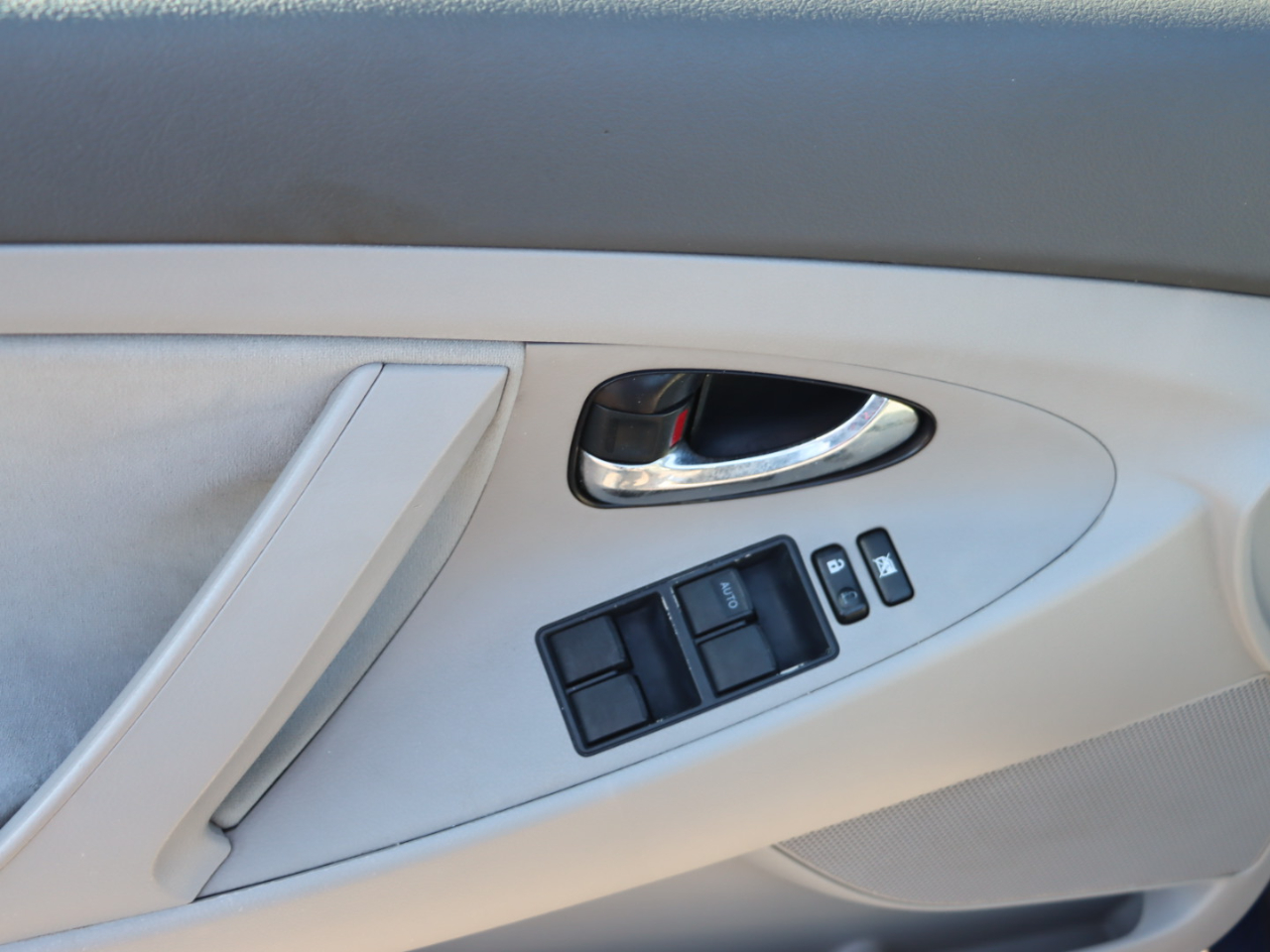 Toyota Camry LE 4D Sedan 2007