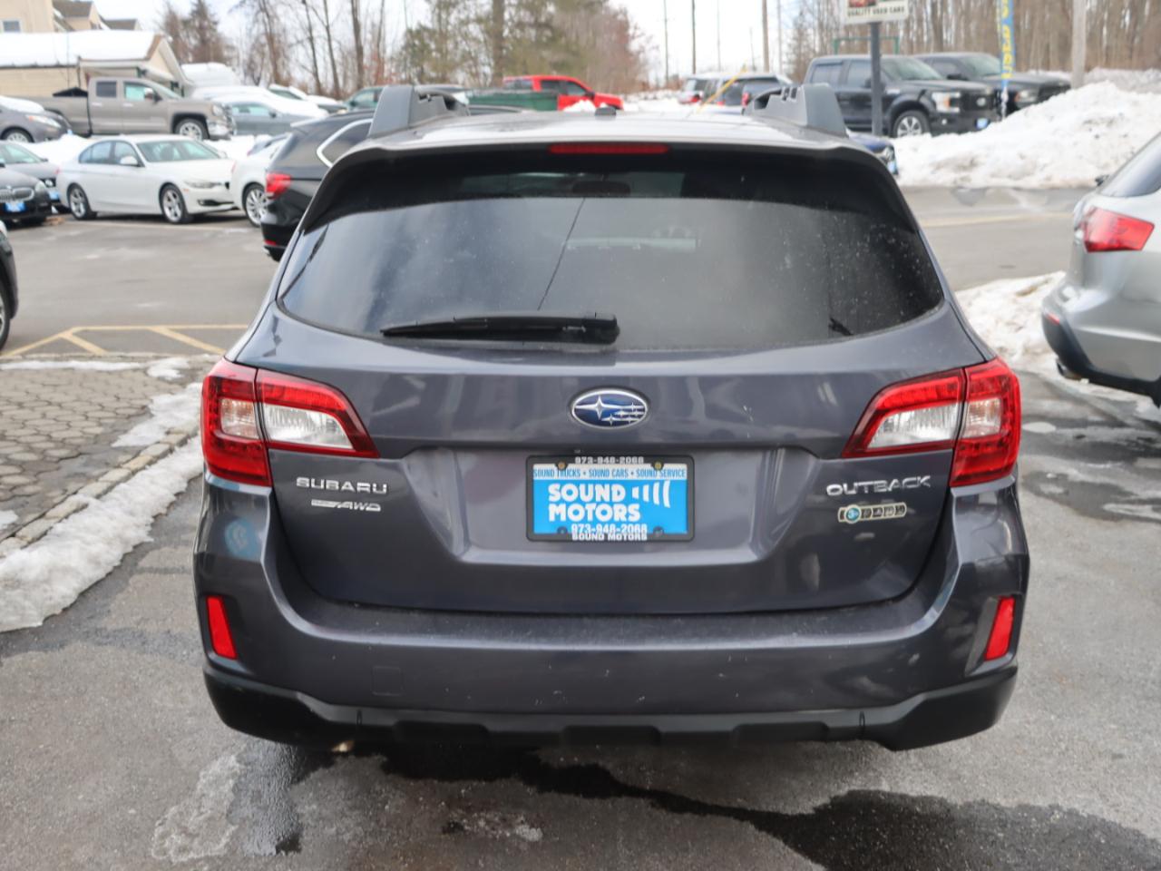 Subaru Outback 2.5i Limited 2015