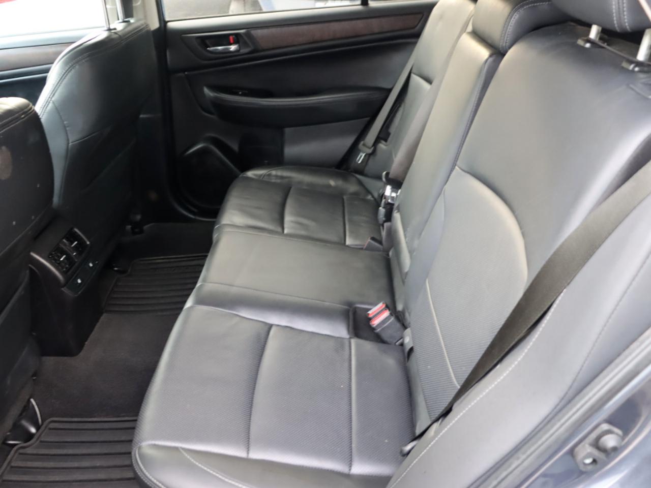 Subaru Outback 2.5i Limited 2015