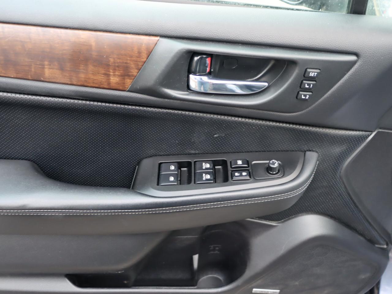 Subaru Outback 2.5i Limited 2015