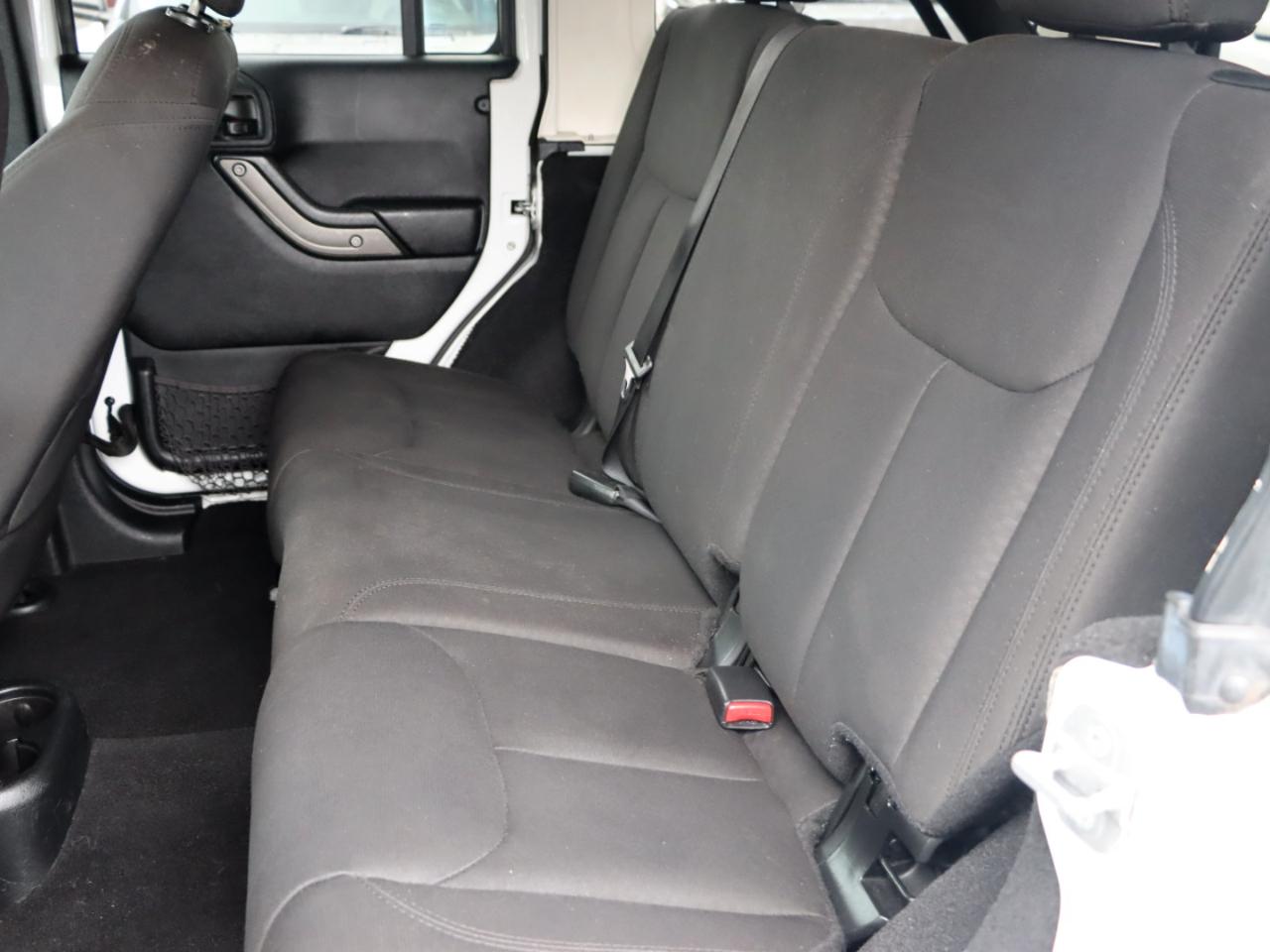 Jeep Wrangler Unlimited Sport 4WD 2015