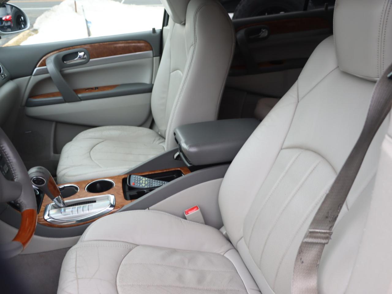 Buick Enclave CXL-2 AWD 2011