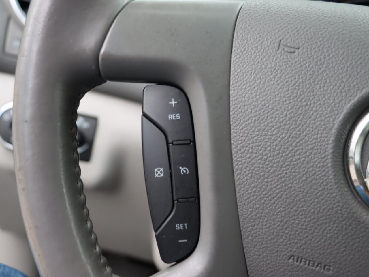 Buick Enclave CXL-2 AWD 2011