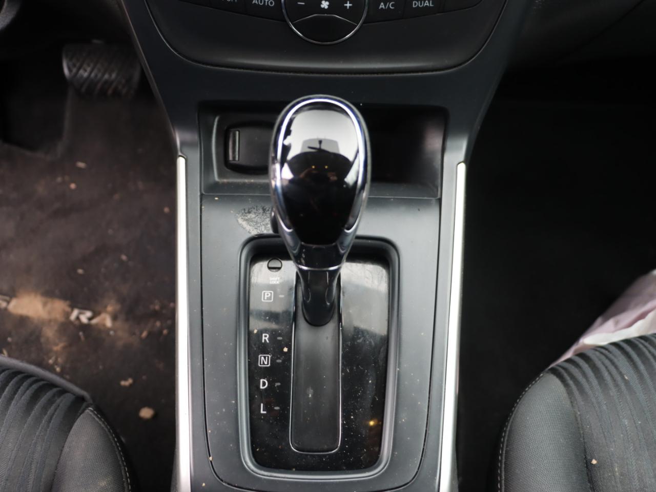 Nissan Sentra S CVT 2018