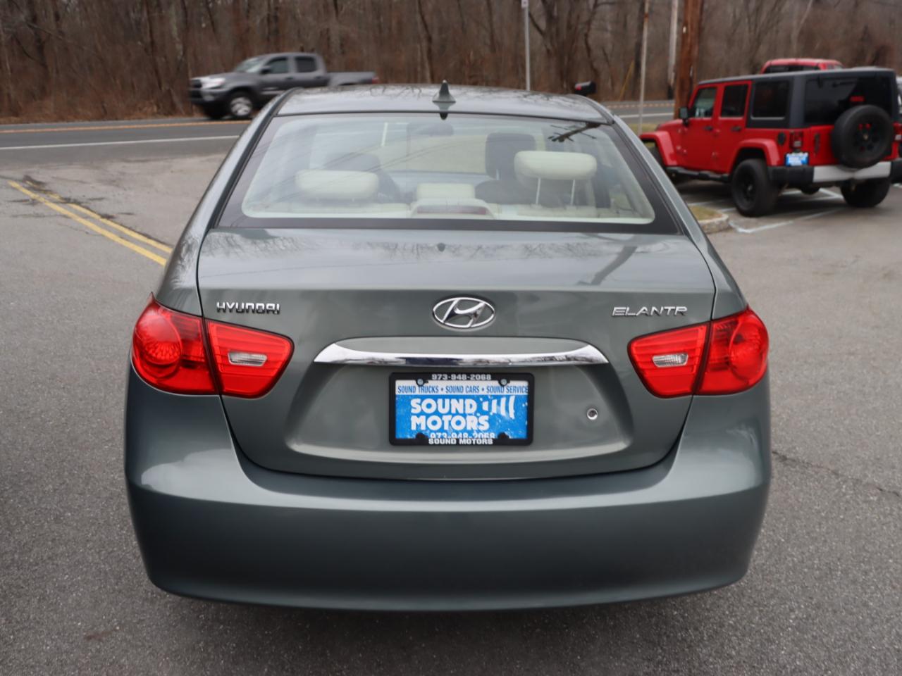 Hyundai Elantra SE 2010