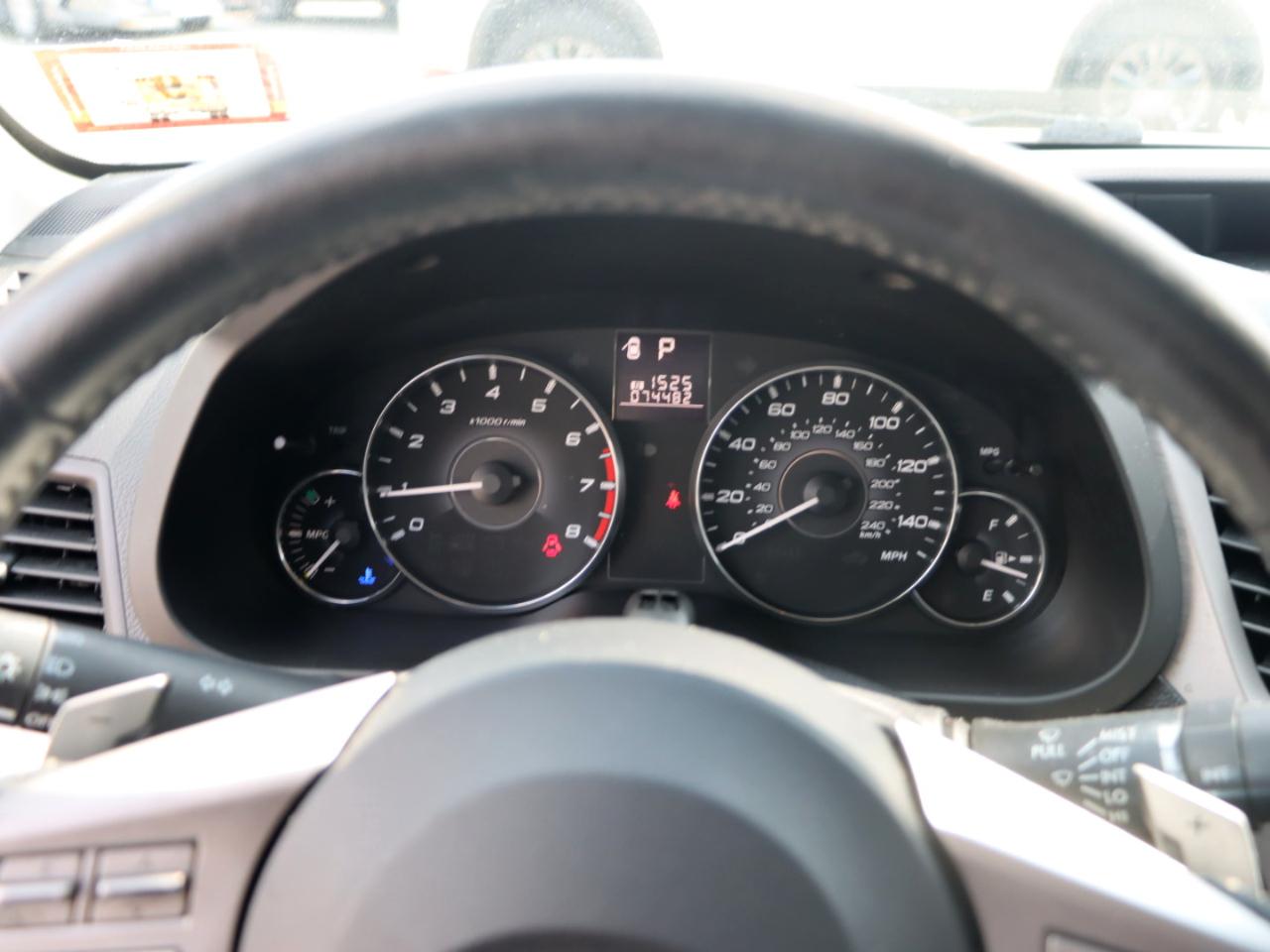 Subaru Legacy 2.5i Premium 2011