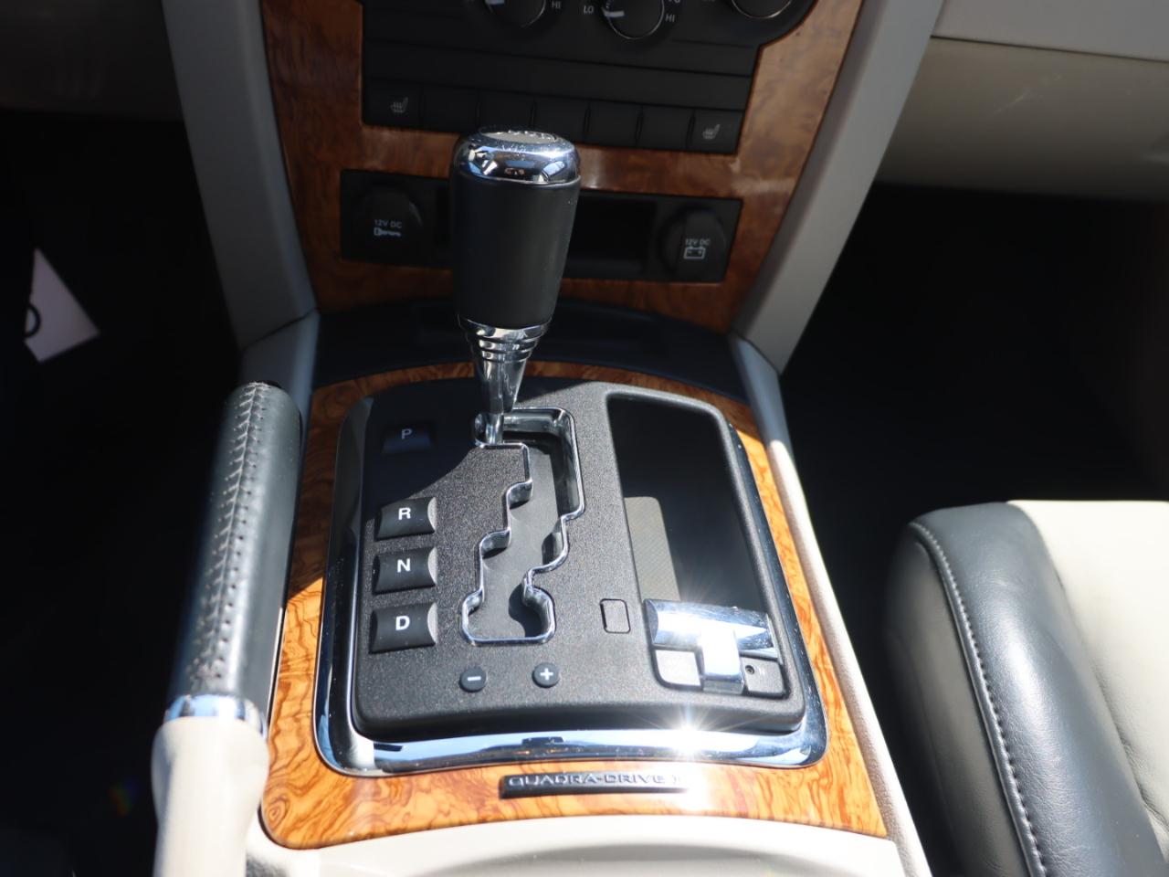 Jeep Grand Cherokee Limited 4WD 2010