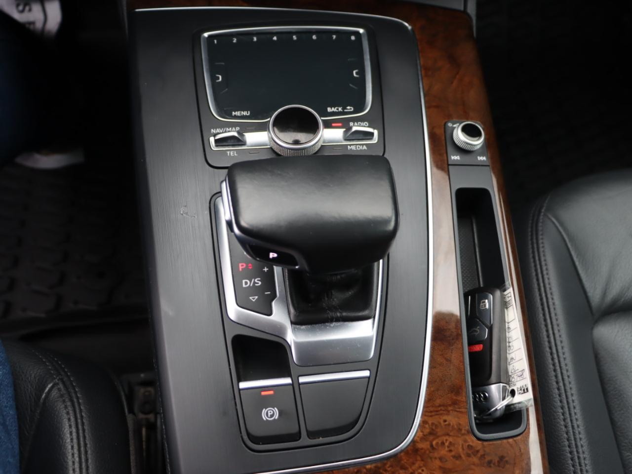 Audi Q5 2.0T Premium Plus quattro 2018