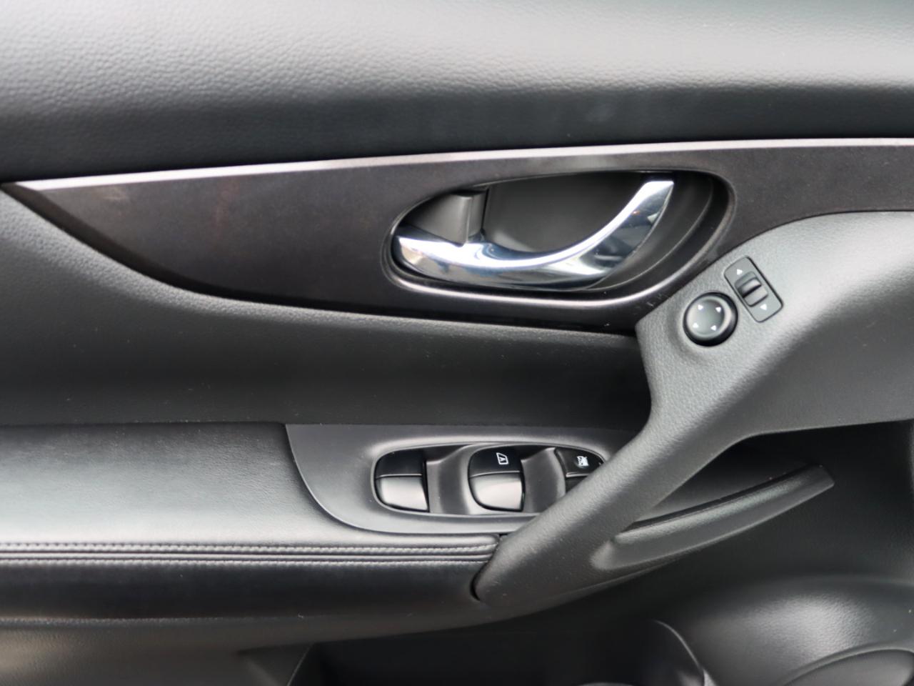 Nissan Rogue SV AWD 2018