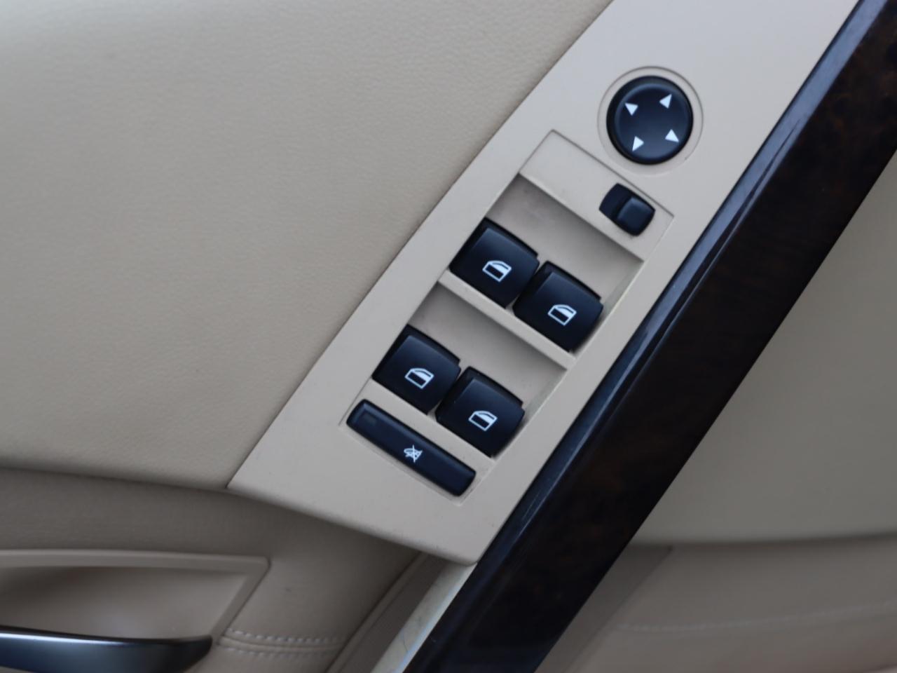 BMW 5-Series 530i 2004