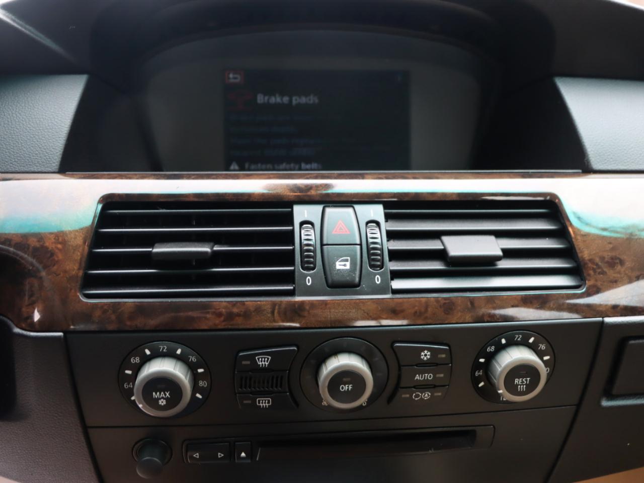 BMW 5-Series 530i 2004