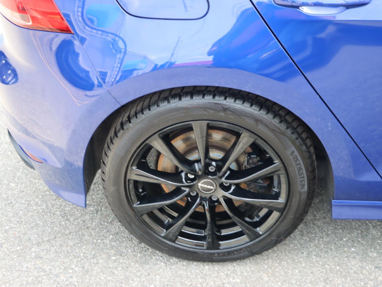 Volkswagen Golf R DCS and Navigation 6A 2017